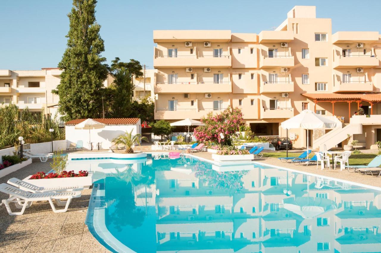 Albatross Hotel Maleme Buitenkant foto